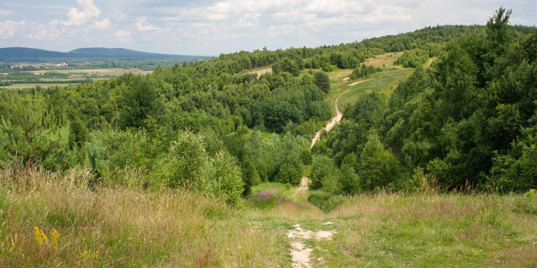 Szlak turystyczny przez Góry Świętokrzyskie