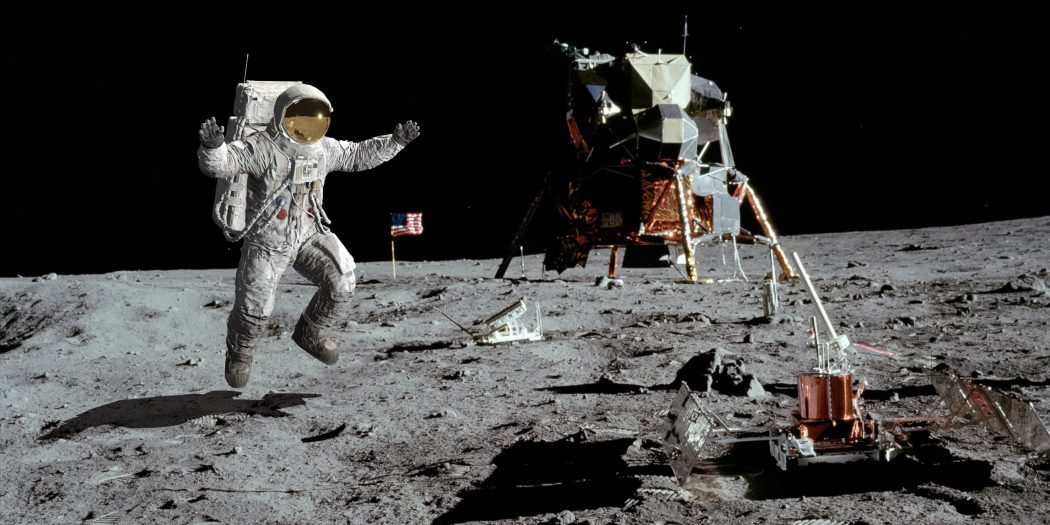 lądowanie na księżycu spisek
